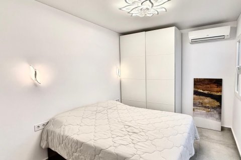 Bungalo pārdošanā Torrevieja, Alicante, Spānijā 1 istaba, 68 m2 Nr. 150051 - attēls 11