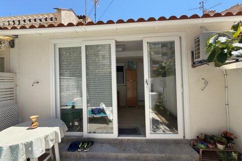 Bungalo pārdošanā Torrevieja, Alicante, Spānijā 1 istaba, 68 m2 Nr. 150051 - attēls 4