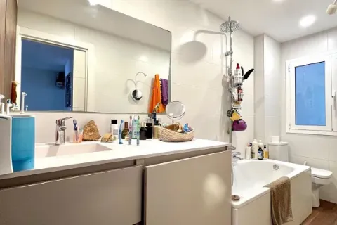 Apartamento en venta en Barcelona, España 3 dormitorios, 109 m2 No. 140872 - foto 16