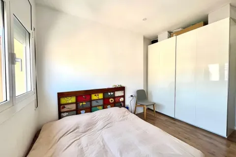 Apartamento en venta en Barcelona, España 3 dormitorios, 109 m2 No. 140872 - foto 9