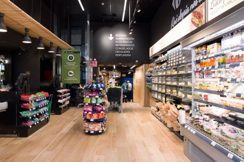 Lokal usługowy w Madrid, Hiszpania 250 mkw. nr 140874 – zdjęcie 3