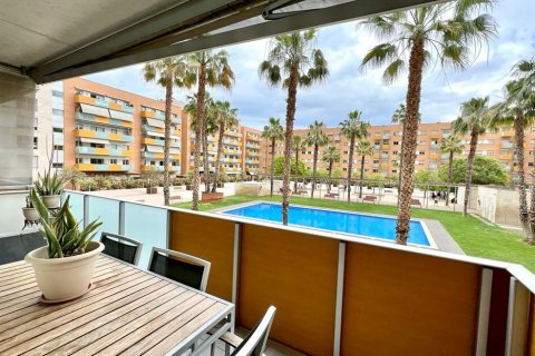 Apartment à vendre à Barcelona, Espagne, 3 chambres, 101 m2 No. 140873 - photo 1