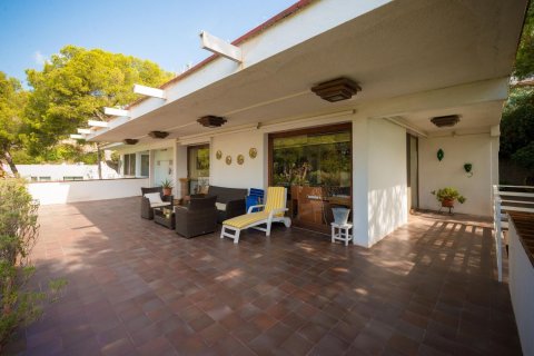 Сasa en venta en Castelldefels, Barcelona, España 9 dormitorios, 653 m2 No. 164802 - foto 11