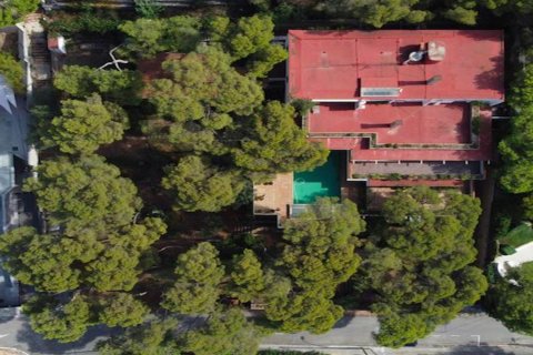 Сasa en venta en Castelldefels, Barcelona, España 9 dormitorios, 653 m2 No. 164802 - foto 3