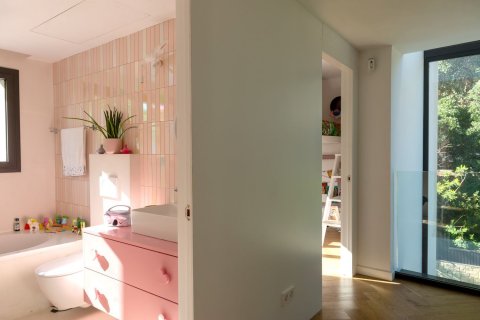 Сasa en venta en Castelldefels, Barcelona, España 7 dormitorios, 379 m2 No. 164803 - foto 24