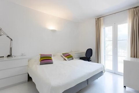 Apartment for sale Santa Ponsa, Mallorca, Spain 2 bedrooms, 117 sq.m. No. 119642 - photo 7