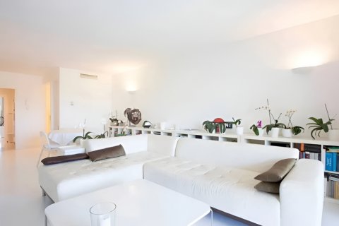 Apartment for sale Santa Ponsa, Mallorca, Spain 2 bedrooms, 117 sq.m. No. 119642 - photo 3