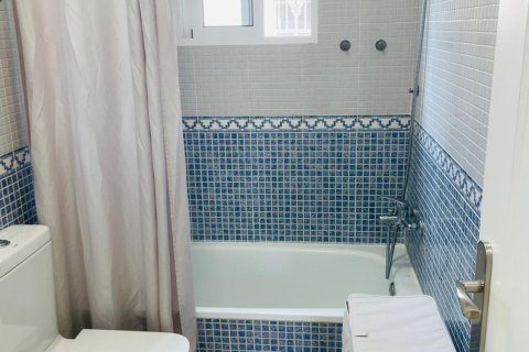 Villa in vendita a Alicante, Spagna 2 camere da letto, 85 mq. N° 178296 - foto 13
