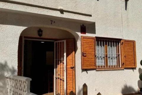 Villa a Alicante, Spagna 2 camere da letto, 81 mq. N° 178298
