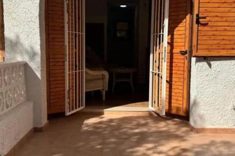 Villa in vendita a Alicante, Spagna 2 camere da letto, 81 mq. N° 178298 - foto 2
