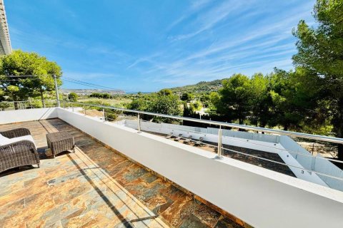 Villa for sale in Javea, Alicante, Spain 7 bedrooms, 300 sq.m. No. 149017 - photo 16