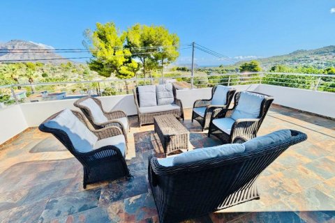 Villa for sale in Javea, Alicante, Spain 7 bedrooms, 300 sq.m. No. 149017 - photo 8