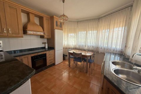 Villa for sale in Cehegin, Murcia, Spain 4 bedrooms, 342 sq.m. No. 149013 - photo 7