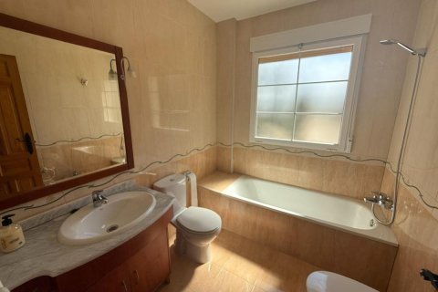 Villa for sale in Cehegin, Murcia, Spain 4 bedrooms, 342 sq.m. No. 149013 - photo 24