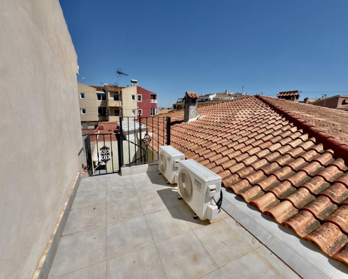 Hus i Benijofar, Alicante, Spanien 3 sovrum, 140 kvm. Nr. 149019