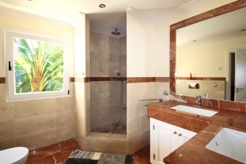 Villa for sale Costa De La Calma, Mallorca, Spain 3 bedrooms, 300 sq.m. No. 109898 - photo 13