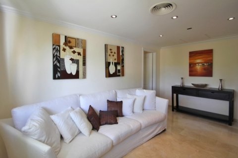 Villa for sale Costa De La Calma, Mallorca, Spain 3 bedrooms, 300 sq.m. No. 109898 - photo 8