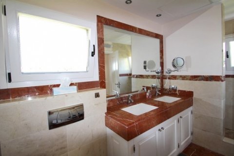 Villa for sale Costa De La Calma, Mallorca, Spain 3 bedrooms, 300 sq.m. No. 109898 - photo 14