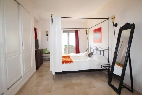 Villa for sale Costa De La Calma, Mallorca, Spain 3 bedrooms, 300 sq.m. No. 109898 - photo 9
