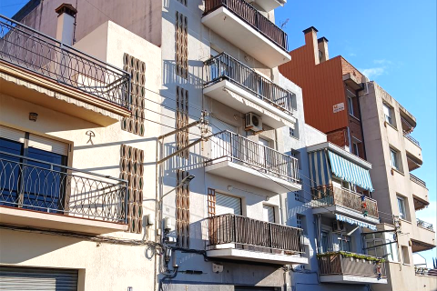 Appartamento a Mataro, Barcelona, Spagna 4 camere da letto, 108 mq. N° 182395