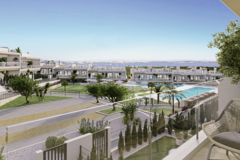 Huoneisto myytävänä Torrevieja, Alicante, Espanja, 2 makuuhuonetta, 199.07 m2 No. 182396 - kuva 2