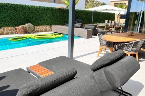 Villa for sale in Finestrat, Alicante, Spain 3 bedrooms, 333 sq.m. No. 145971 - photo 7