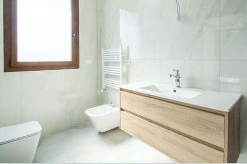 Villa for sale in Finestrat, Alicante, Spain 4 bedrooms, 380 sq.m. No. 145973 - photo 16