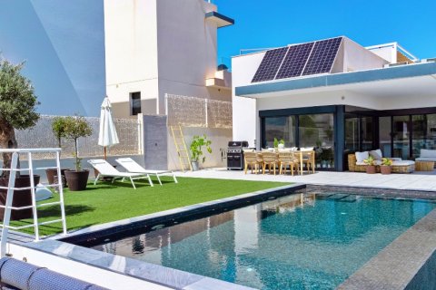 Willa w San Miguel de Salinas, Alicante, Hiszpania 5 sypialni, 272 mkw. nr 145972 – zdjęcie 7