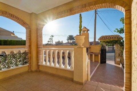 Villa zum Verkauf in La Florida, Alicante, Spanien 5 Schlafzimmer, 161 m2 Nr. 145970 - Foto 23