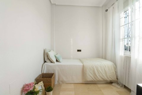 Villa zum Verkauf in La Florida, Alicante, Spanien 5 Schlafzimmer, 161 m2 Nr. 145970 - Foto 19