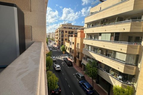 Apartament Torrevieja, Alicante, Hiszpania 4 sypialnie, 183 mkw. nr 113214 – zdjęcie 18