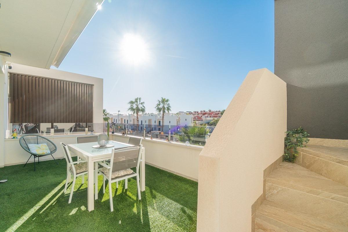 Wohnung in Alicante, Spanien 2 Schlafzimmer, 76 m2 Nr. 167995