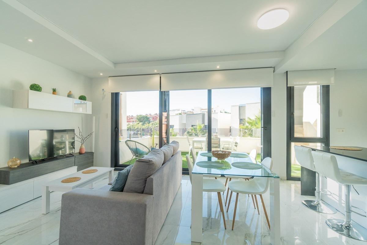 Wohnung in Alicante, Spanien 2 Schlafzimmer, 76 m2 Nr. 167995