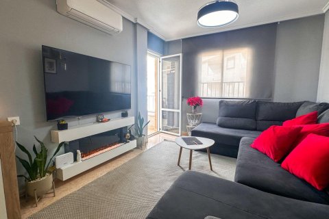 Apartment for sale in Torrevieja, Alicante, Spain 3 bedrooms, 94 sq.m. No. 167996 - photo 25