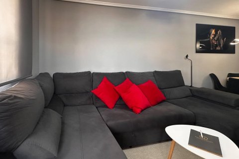 Apartment for sale in Torrevieja, Alicante, Spain 3 bedrooms, 94 sq.m. No. 167996 - photo 24
