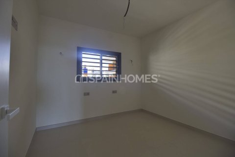 Apartment à vendre à Fuengirola, Malaga, Espagne, 2 chambres, 90 m2 No. 167999 - photo 18