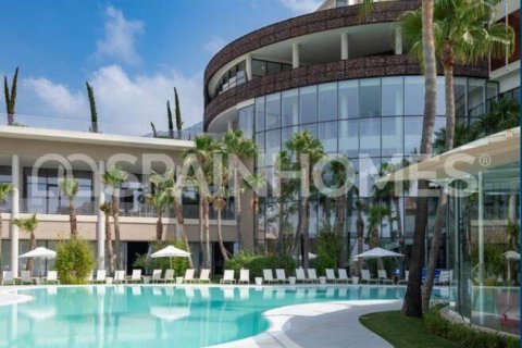 Apartment à vendre à Fuengirola, Malaga, Espagne, 2 chambres, 90 m2 No. 167999 - photo 8