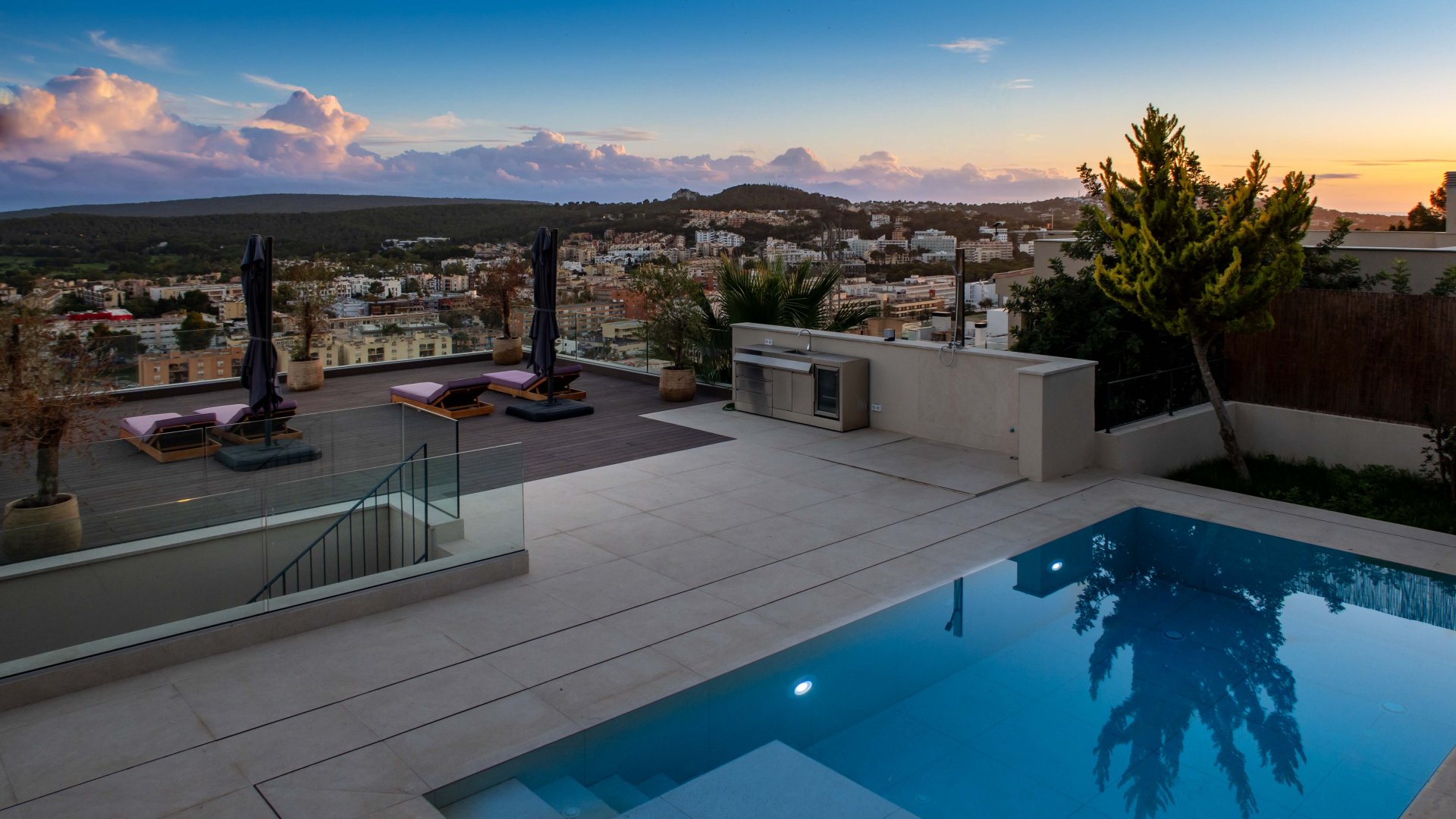 Villa i Santa Ponsa, Mallorca, Spanien 3 sovrum, 236 kvm. Nr. 167683