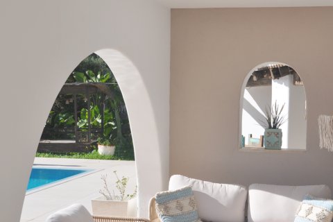 Villa zum Verkauf in Sol De Mallorca, Mallorca, Spanien 4 Schlafzimmer, 330 m2 Nr. 167685 - Foto 12