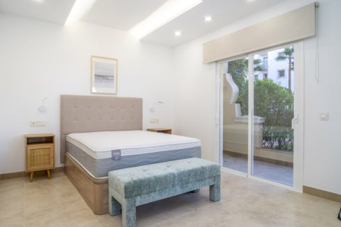 Apartment for sale Marbella, Malaga, Spain 2 bedrooms, 114.26 sq.m. No. 107860 - photo 22