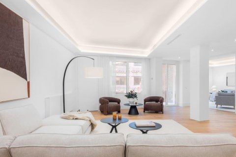 Apartment à vendre Madrid, Espagne, 5 chambres, 339 m2 No. 107862 - photo 13