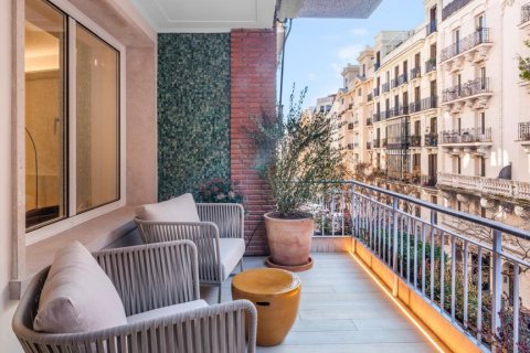 Apartment à vendre Madrid, Espagne, 5 chambres, 339 m2 No. 107862 - photo 15