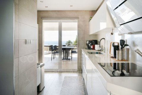 Villa till salu i Javea, Alicante, Spanien 5 sovrum, 282 kvm. Nr. 158848 - foto 19