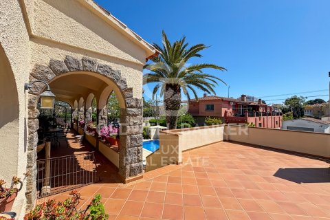Villa zum Verkauf in Empuriabrava, Girona, Spanien 4 Schlafzimmer, 372 m2 Nr. 158844 - Foto 18