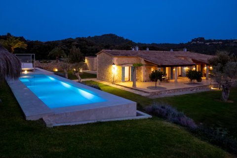 Finca īrēšanai Pollenca, Mallorca, Spānijā 5 istabas, 790 m2 Nr. 149496 - attēls 9