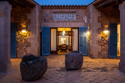 Finca īrēšanai Pollenca, Mallorca, Spānijā 5 istabas, 790 m2 Nr. 149496 - attēls 7