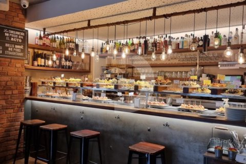 Cafe / restaurant à vendre à Sants-Montjuic, Barcelona, Espagne, 64 m2 No. 154919 - photo 5