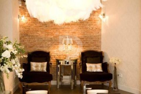 Propiedad comercial en Ciudad Vieja, Barcelona, España 69 m2 No. 154917