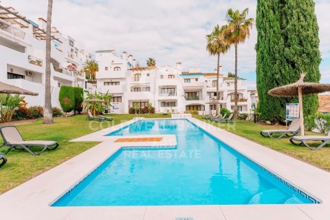 House for sale in Benahavis, Malaga, Spain 3 bedrooms, 138 sq.m. No. 158039 - photo 2