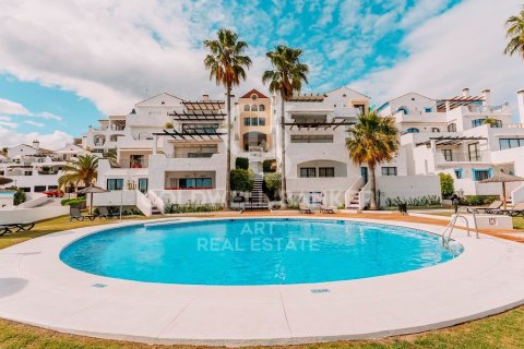 House for sale in Benahavis, Malaga, Spain 3 bedrooms, 138 sq.m. No. 158039 - photo 17